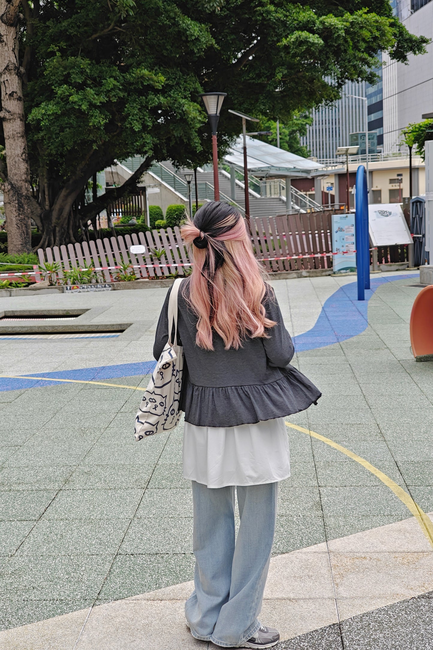 立體花邊外套 C00029