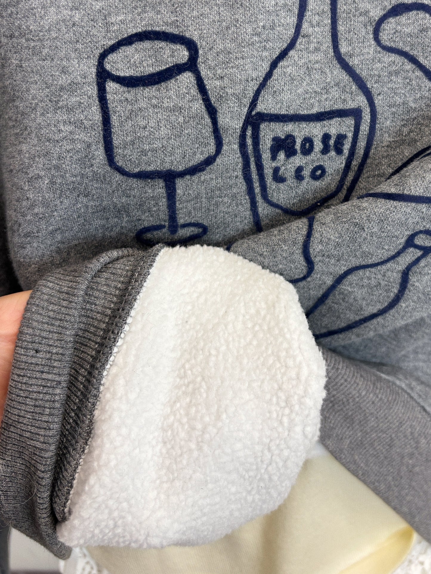 卡通衛衣(薄親膚絨毛)T00065