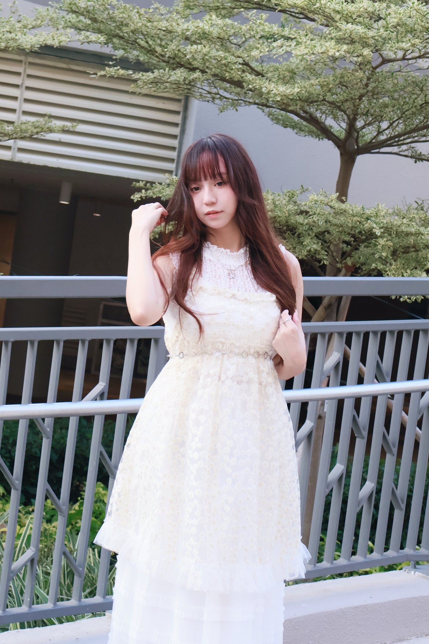 刺繡滿天星側開外搭