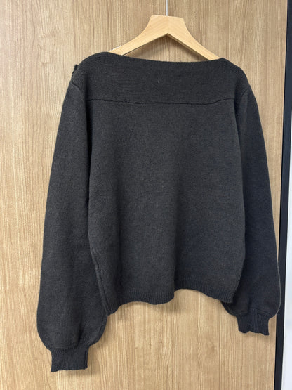 一字領蝴蝶結泡泡袖上衣 T00172