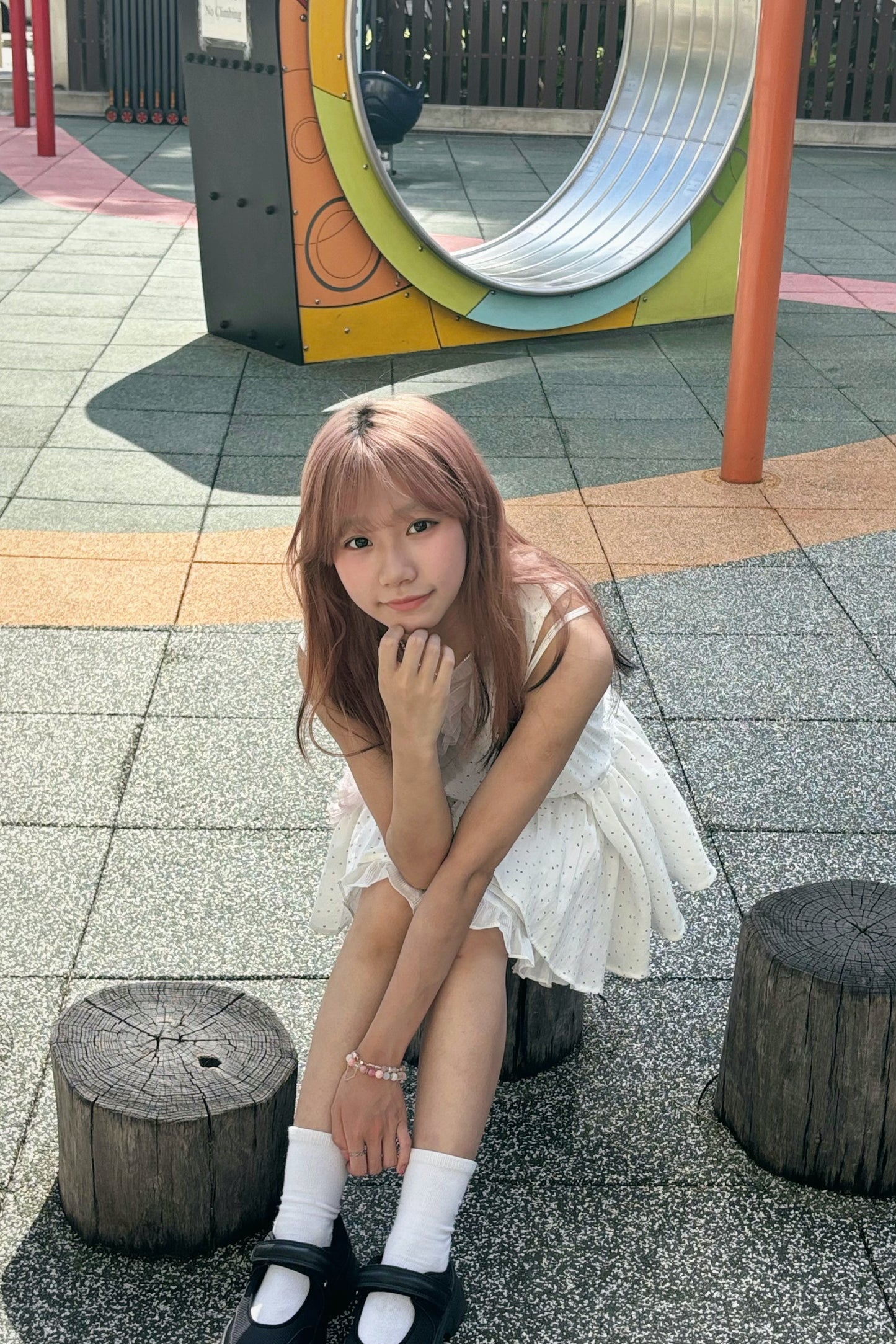後背綁帶心心上衣 T00100