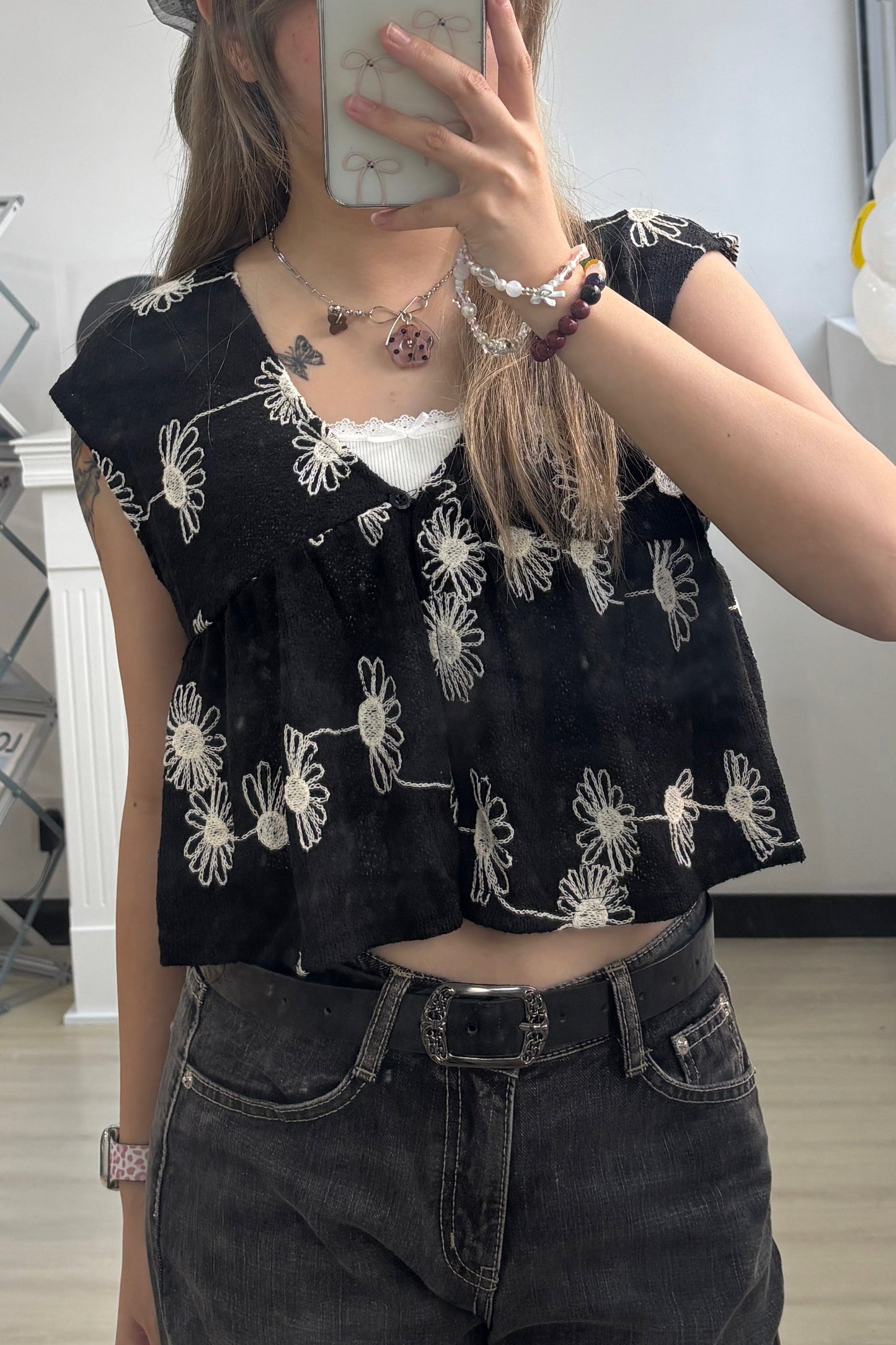 刺繡花花背心短外搭