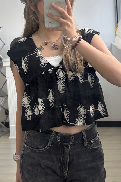 刺繡花花背心短外搭
