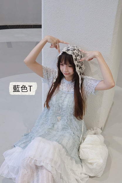 立體花紋拼小花TOP