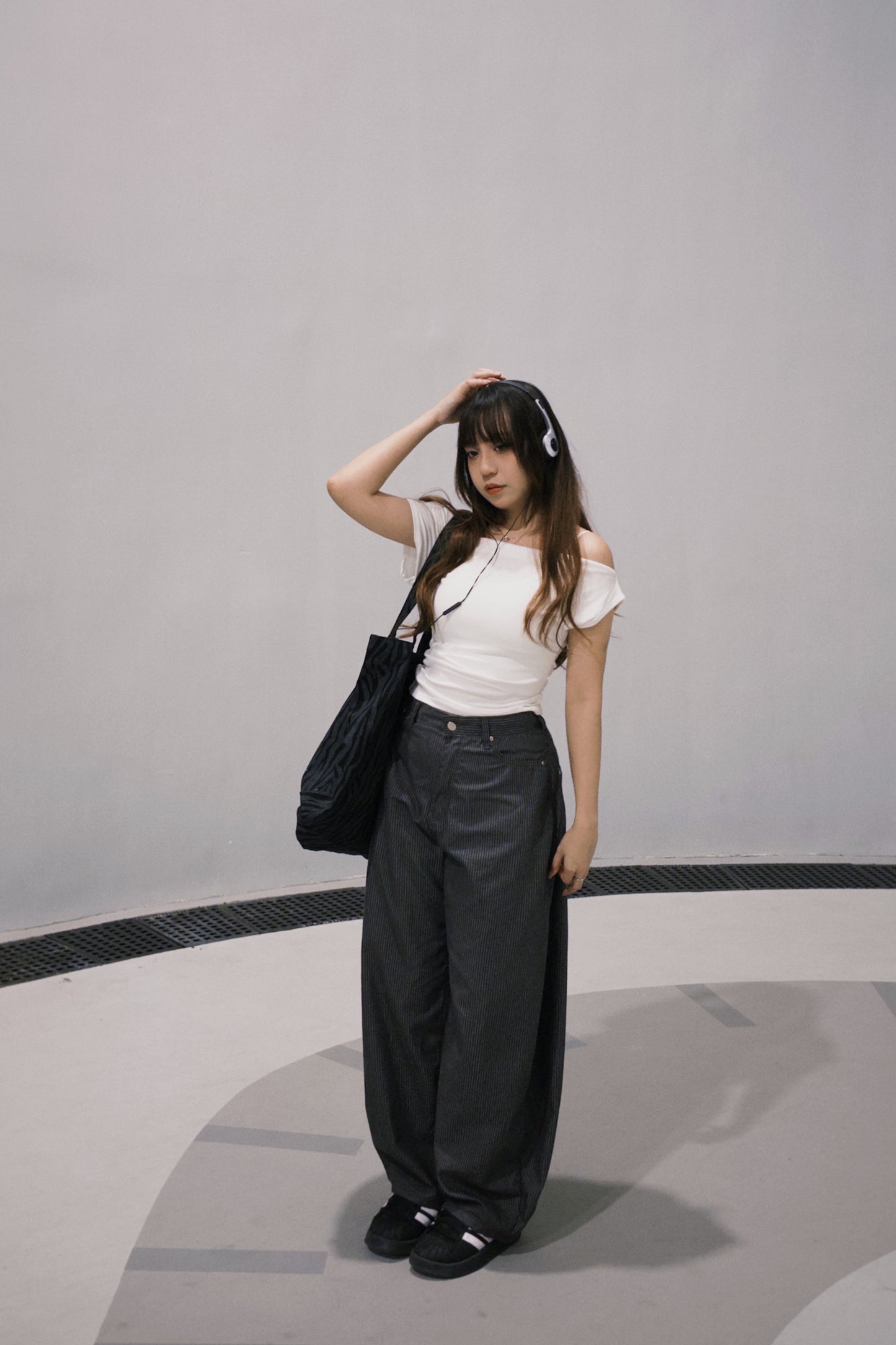 超遮肉不規則TOP