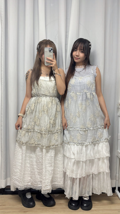 立體刺繡花花暗格紋布外搭上衣