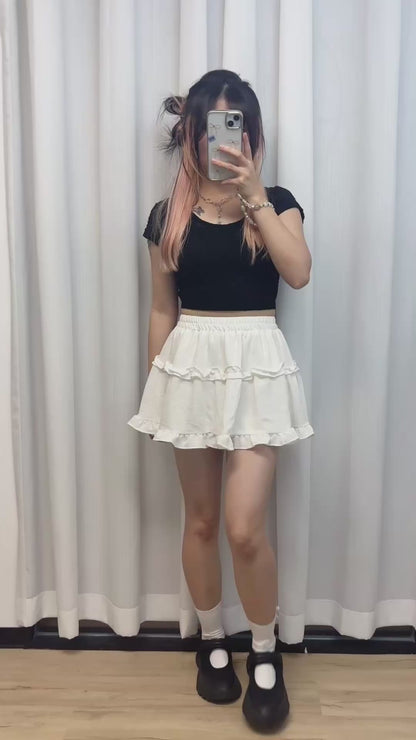 蛋糕邊短裙（有打底）